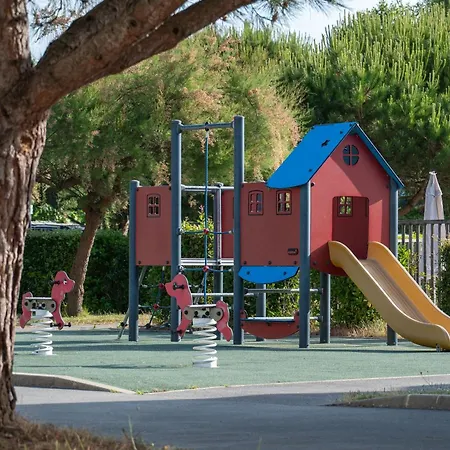 Aparthotel Odalys Le Domaine De L'ocean 3*